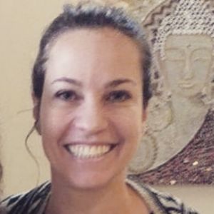 Meet your Posher, Carolmarts